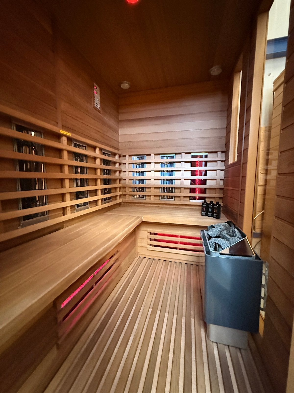 Combi Sauna - Infrarood + opgietkachel - GRATIS BEZORGING, Sport en Fitness, Sauna, Ophalen of Verzenden, Zo goed als nieuw, Fins of Traditioneel