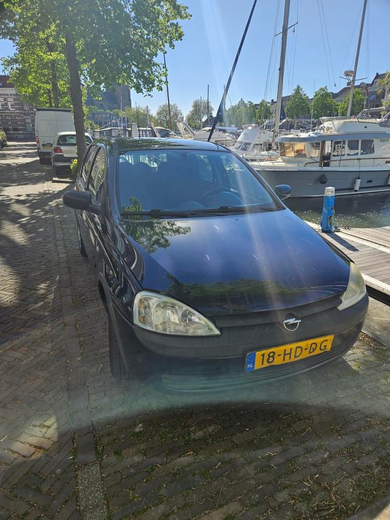 Opel Corsa 1.0 12V 5D 2001 Blauw, Auto's, Opel, Voorwielaandrijving, 450 kg, 973 cc, 905 kg