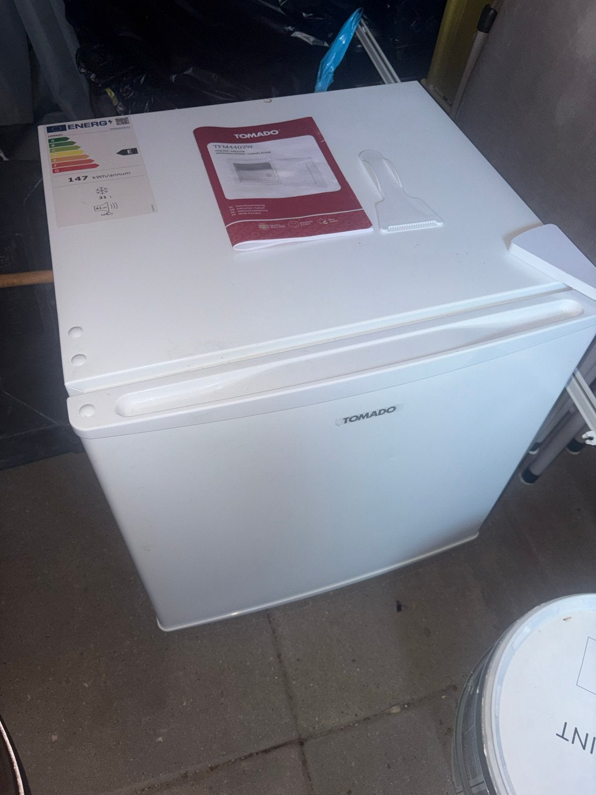 Vriezer Tomado TFM4402W Tafelmodel, Ophalen, Minder dan 85 cm, Minder dan 60 cm, Zo goed als nieuw