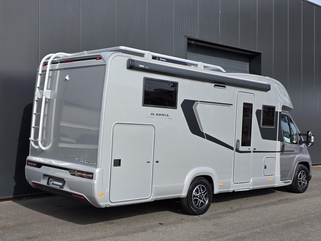 Adria Coral Supreme 670 DL, Automaat, Oven, Fiat, 7 tot 8 meter