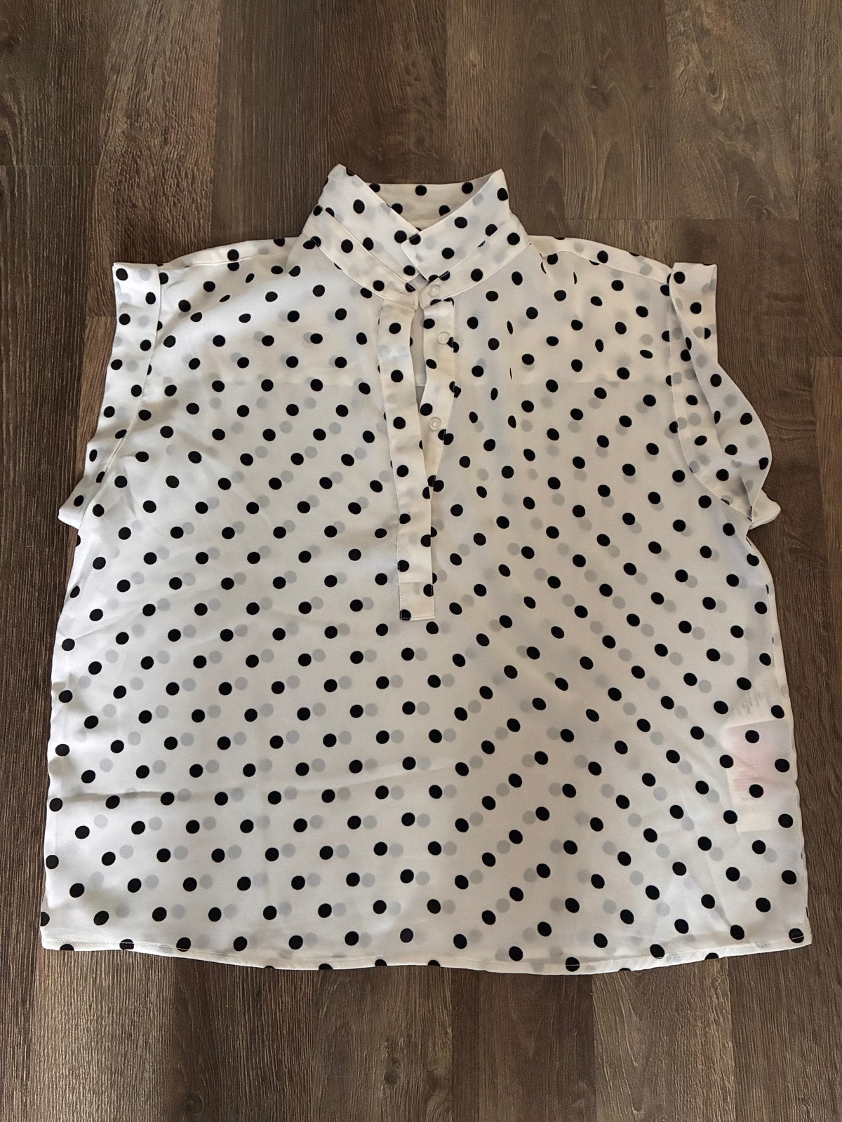 Witte blouse met zwarte stippen only mt 34, Kleding | Dames, Blouses en Tunieken, Ophalen of Verzenden, Zo goed als nieuw, Maat 34 (XS) of kleiner