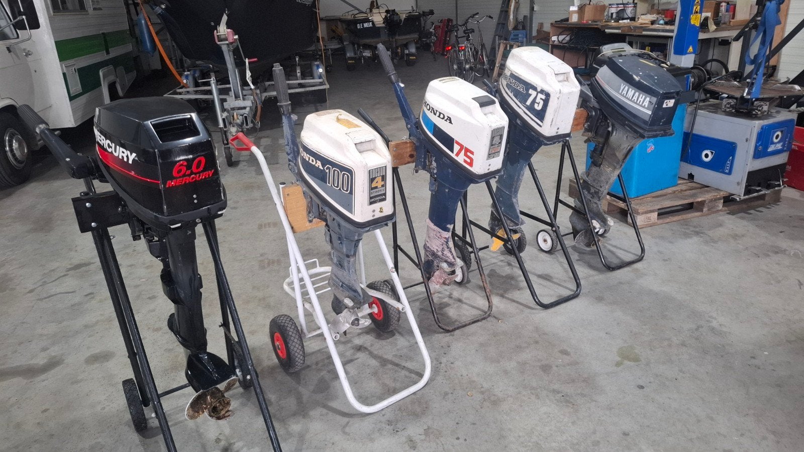 Partij buitenboordmotoren voor handel of hobby, Ophalen, Gebruikt, 5 tot 10 pk, Buitenboordmotor