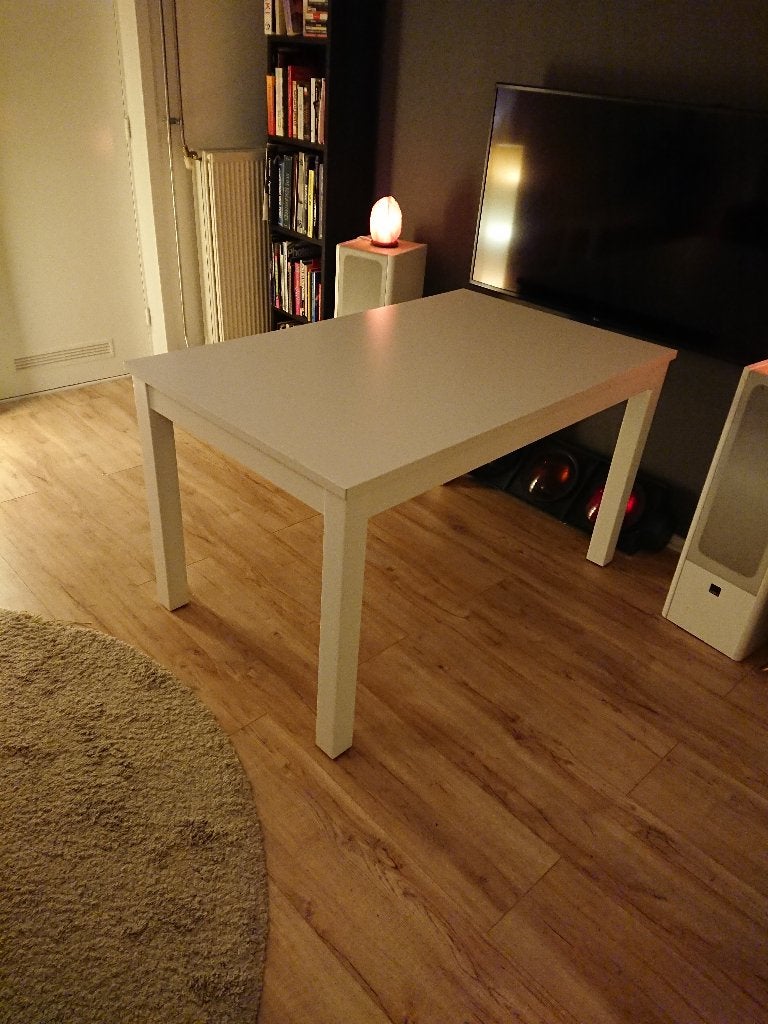 LANEBERG IKEA Uitschuifbare tafel WIT, Huis en Inrichting, Tafels | Eettafels, Ophalen, 50 tot 100 cm, Zo goed als nieuw, Vijf personen of meer