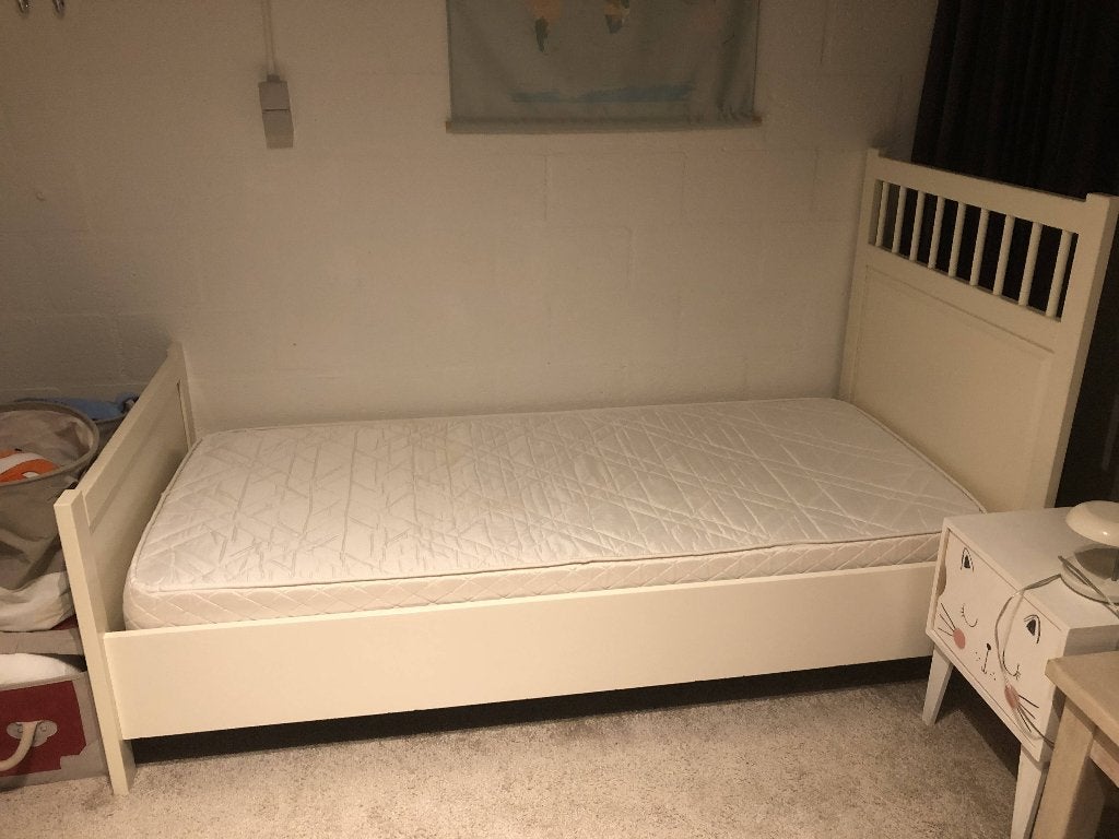 Wit eenpersoon bed, Ophalen, Gebruikt, 90 cm, Eenpersoons