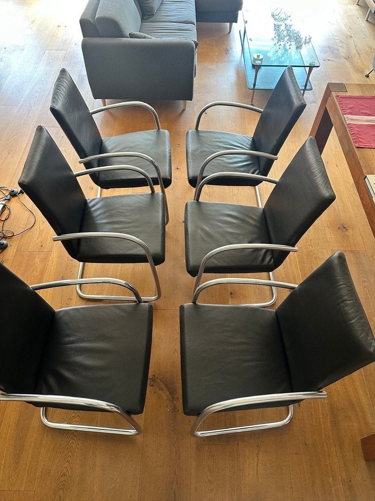 Set van 6 zwarte leren stoelen met chromen frame, Huis en Inrichting, Stoelen, Ophalen, Zwart, Zo goed als nieuw, Vijf, Zes of meer stoelen