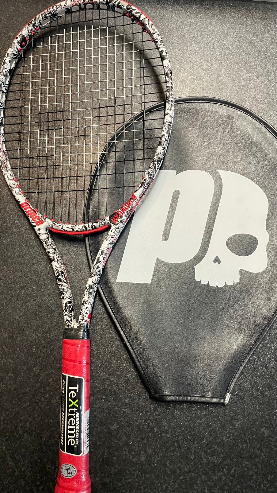 Prince O3 Tattoo 100 (grip 2 en3) nieuw, Sport en Fitness, Ophalen of Verzenden, Prince, Limited, Racket