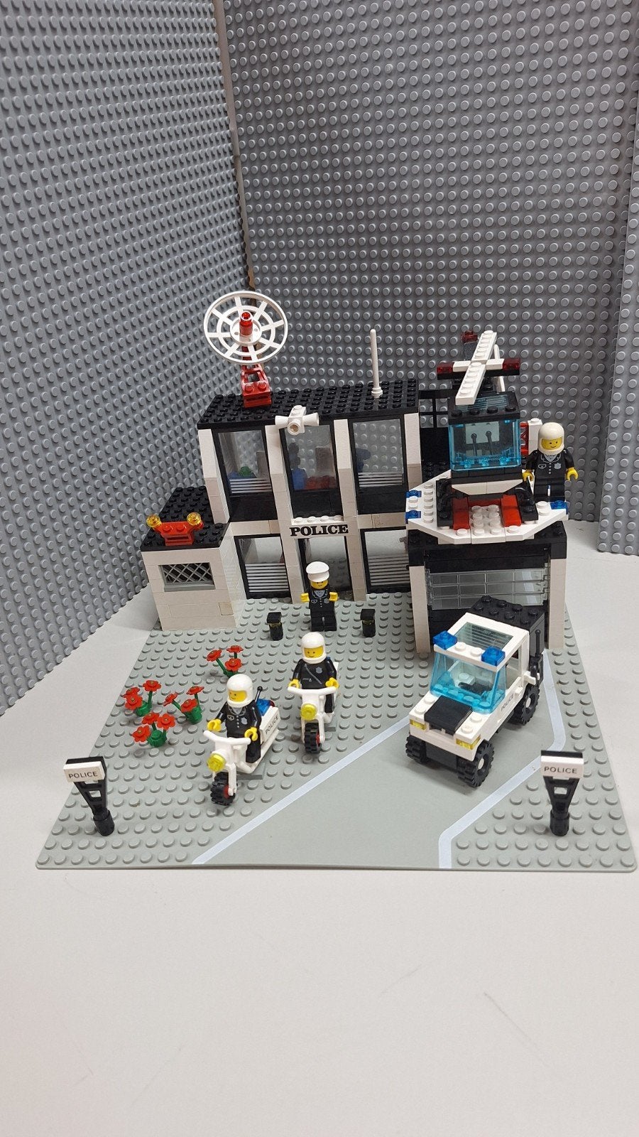 Lego politie garage 6386  in nette staat, Ophalen of Verzenden, Zo goed als nieuw