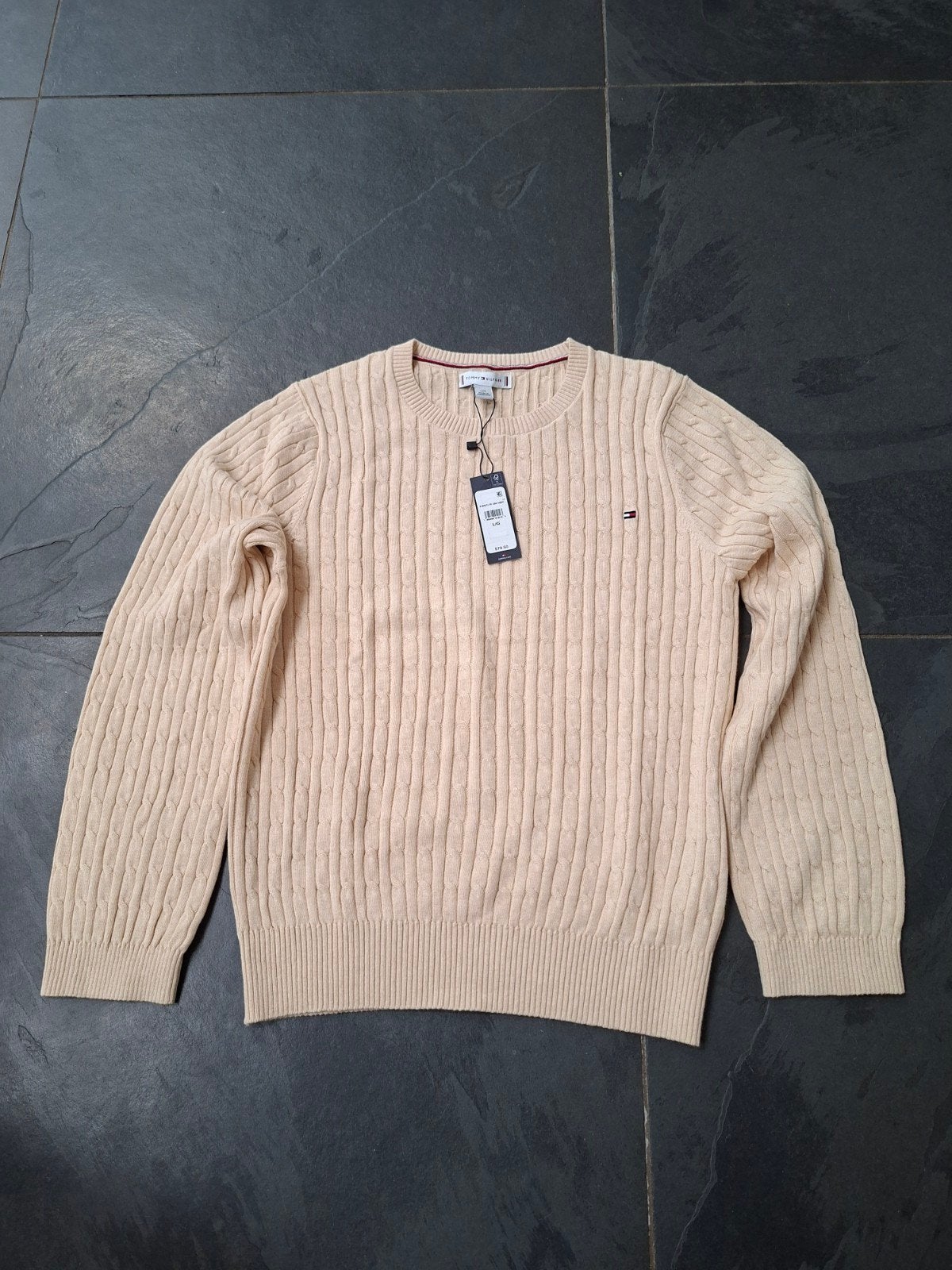 Tommy Hilfiger trui maat M spiksplinternieuw uit usa!, Maat 38/40 (M), Beige, Nieuw, Ophalen of Verzenden