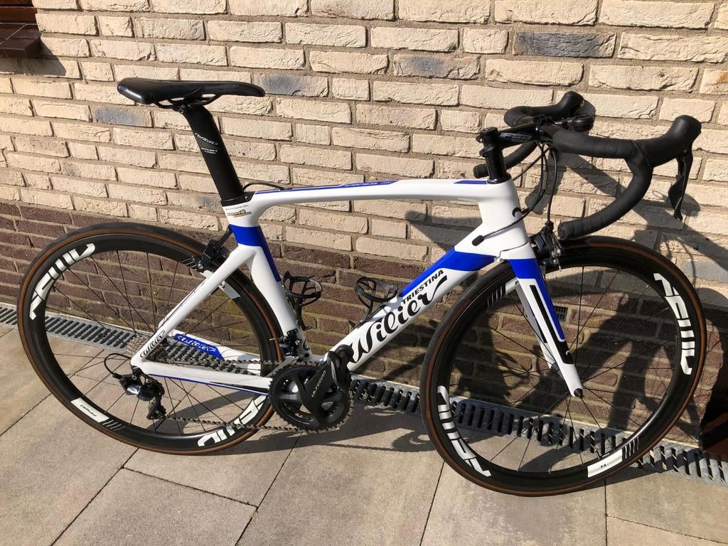 Wilier Cento1 Air racefiets met FFWD F4 & Ultegra R8000, Fietsen en Brommers, Fietsen | Racefietsen, Gebruikt, Carbon, Meer dan 20 versnellingen