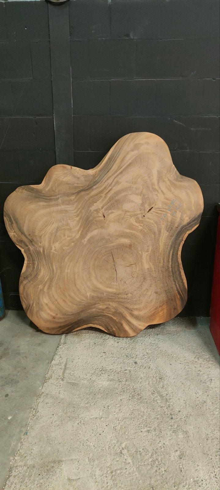 Unieke boomstam tafelblad - 160x175x10 cm, Gebruikt, Overige typen, Ophalen of Verzenden, Overige houtsoorten