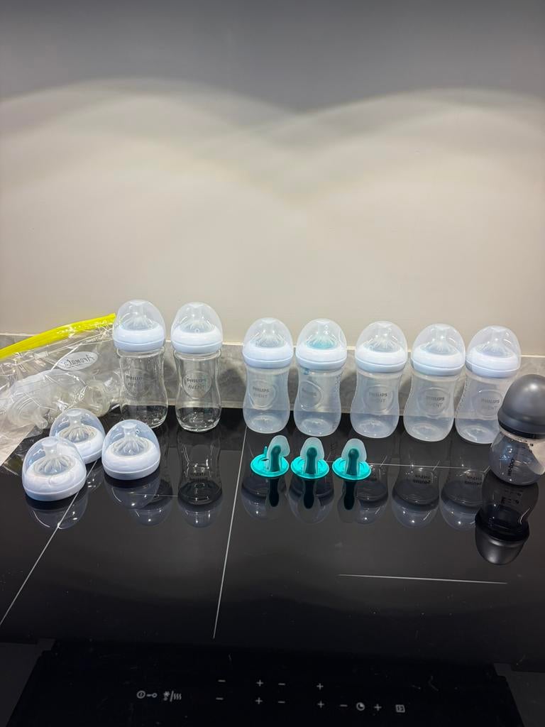 Philips avent flesjes plastic + glas, Sieraden, Tassen en Uiterlijk, Uiterlijk | Dieet en Afvallen, Ophalen, Gebruikt