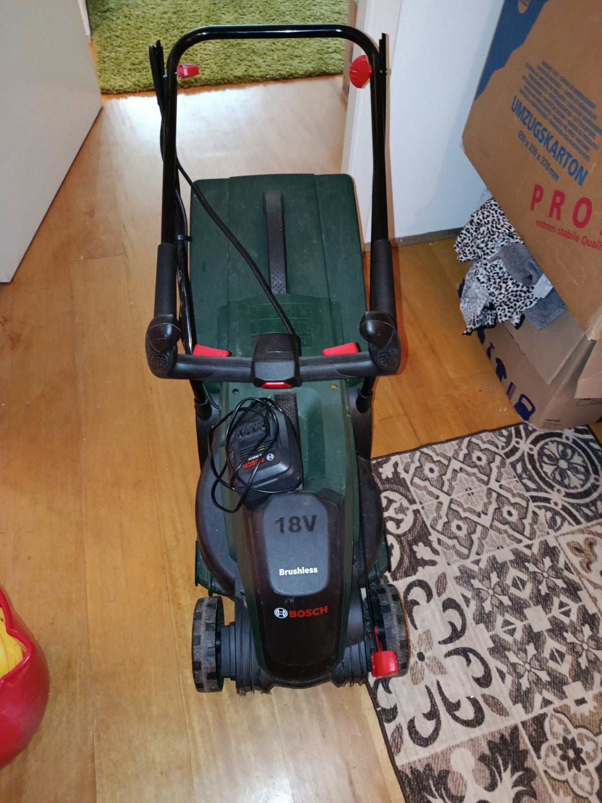 Bosch Accu Grasmaaier 18V Brushless - Zo goed als nieuw, Tuin en Terras, Grasmaaiers, Ophalen of Verzenden