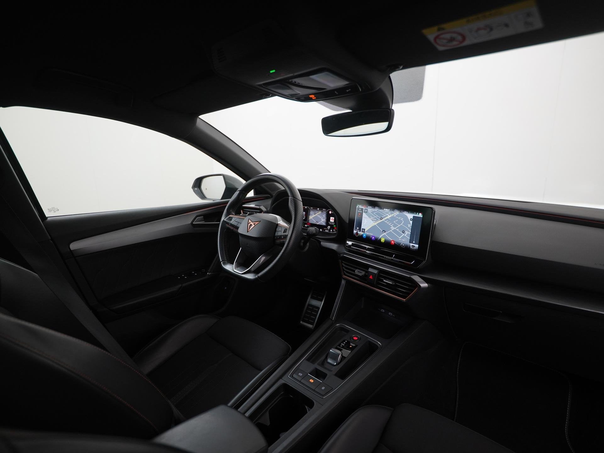 CUPRA Leon Sportstourer 1.4 e-Hybrid VZ Adrenaline | DCC | A, Auto's, Stof, Gebruikt, Leon, 88 %