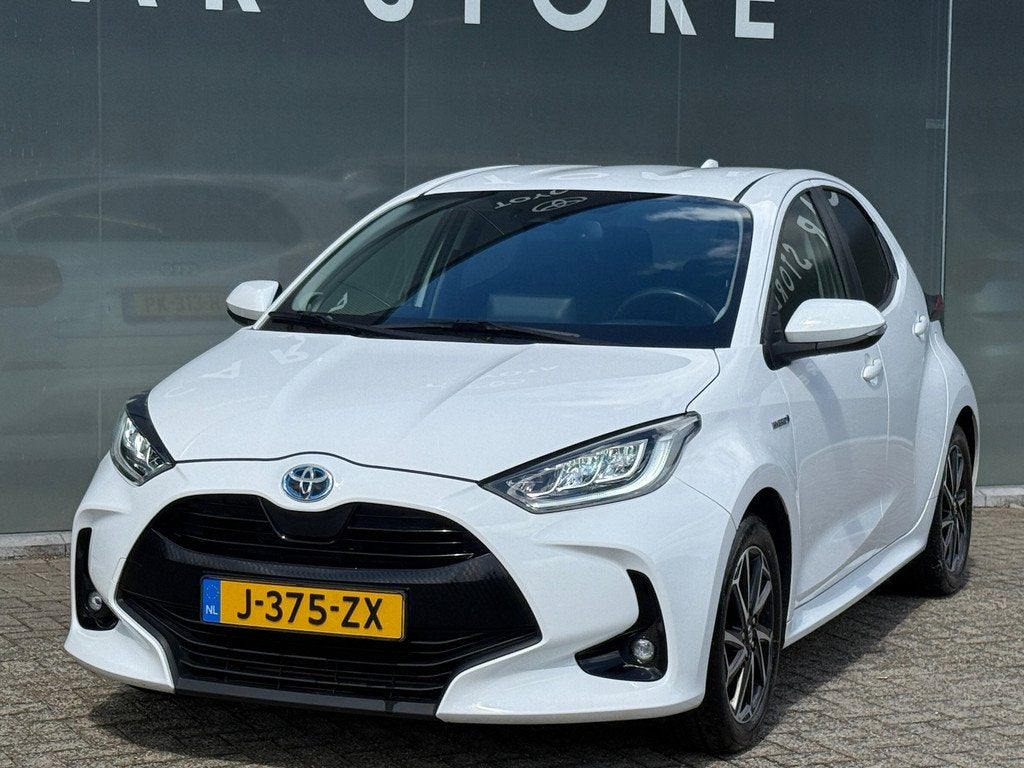 Toyota Yaris 1.5 AUT Hybrid STYLE Navi|Carplay|Camera|ACC|De, Gebruikt, 450 kg, Bedrijf, 93 pk