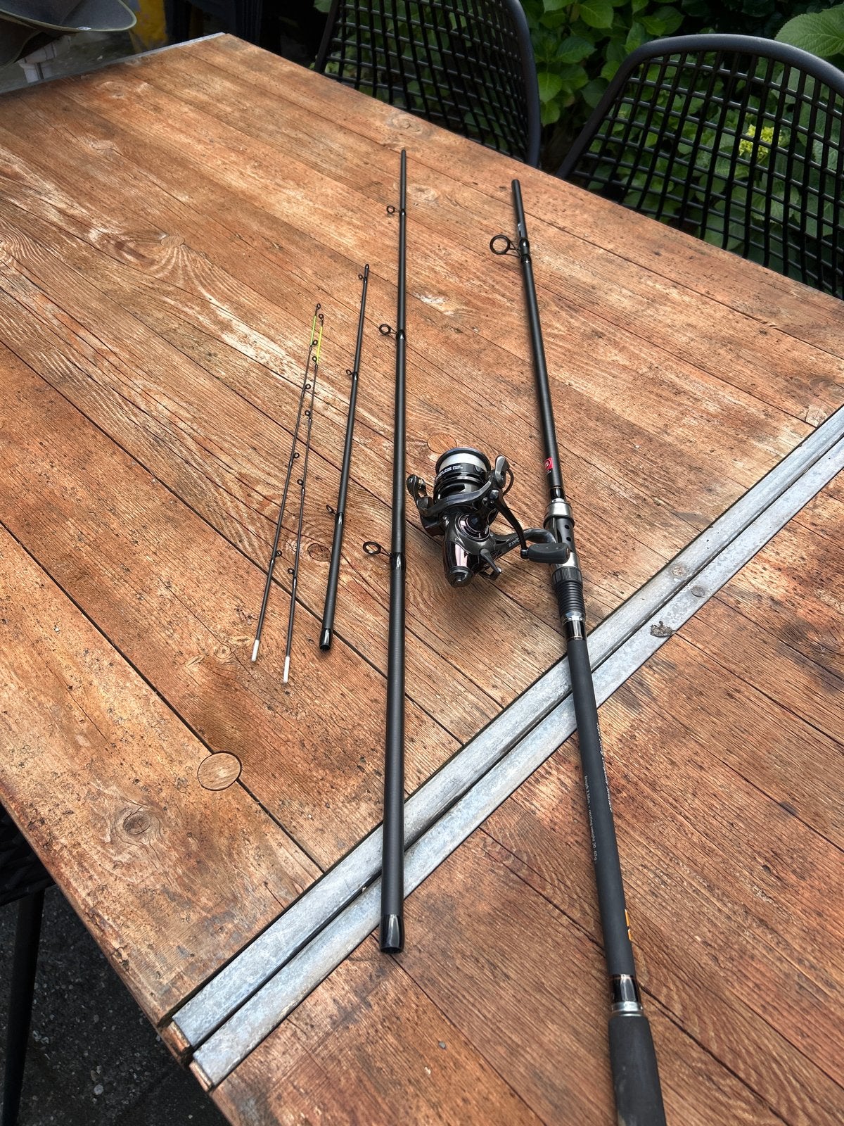 Robinson Diagonal Method Feeder Hengel met Quick 2 Molen, Ophalen, Zo goed als nieuw, Complete hengel
