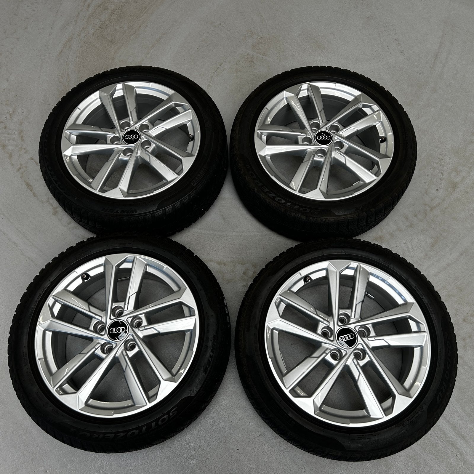 Originele Audi A3/S3 17” wielen | Pirelli winterbanden, Auto-onderdelen, Banden en Velgen, Ophalen, Gebruikt, Banden en Velgen