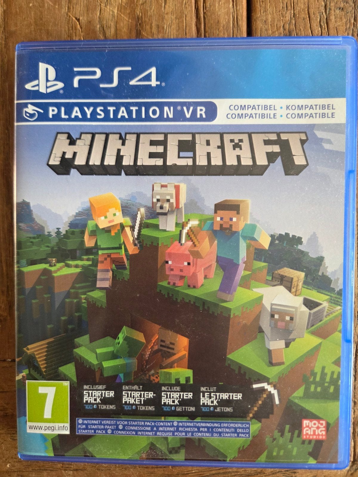 Minecraft Starter Pack PS4 - PlayStation VR Compatibel, Virtual Reality, Ophalen of Verzenden, Zo goed als nieuw, Eén computer