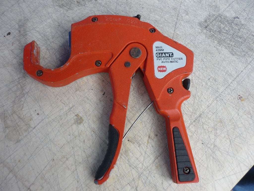 Pvc pijp snijder/knipper tot 42 mm zie foto,s, Pvc, Ophalen of Verzenden, Zo goed als nieuw, Minder dan 2 meter