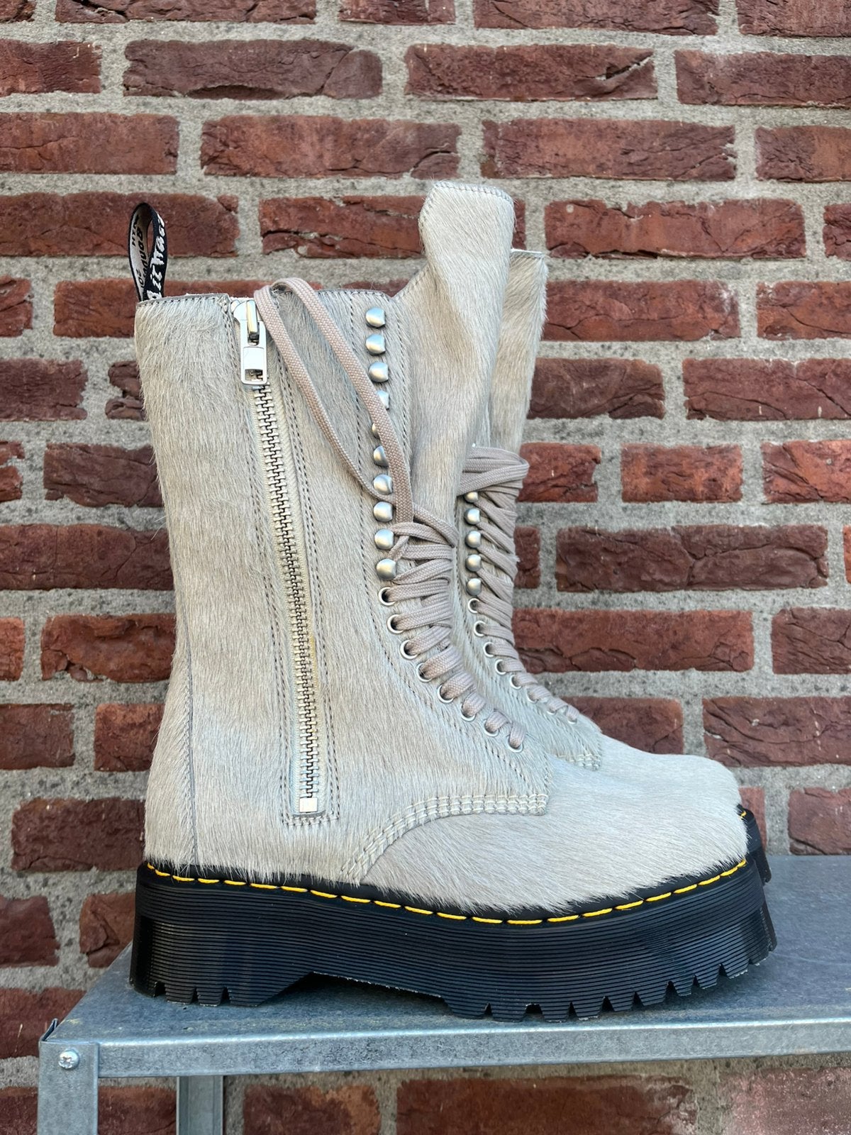 Dr. Martens 1918 Rick Owens Hair-on maat 42, Hoge laarzen, Dr. Martens, -, Beige
