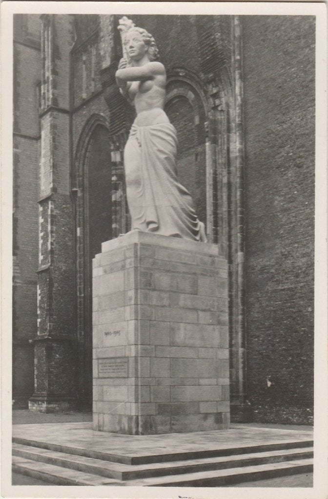 UTRECHT Bevrijdingsmonument 1956, Verzamelen, Verzenden, 1940 tot 1960, Gelopen, Utrecht