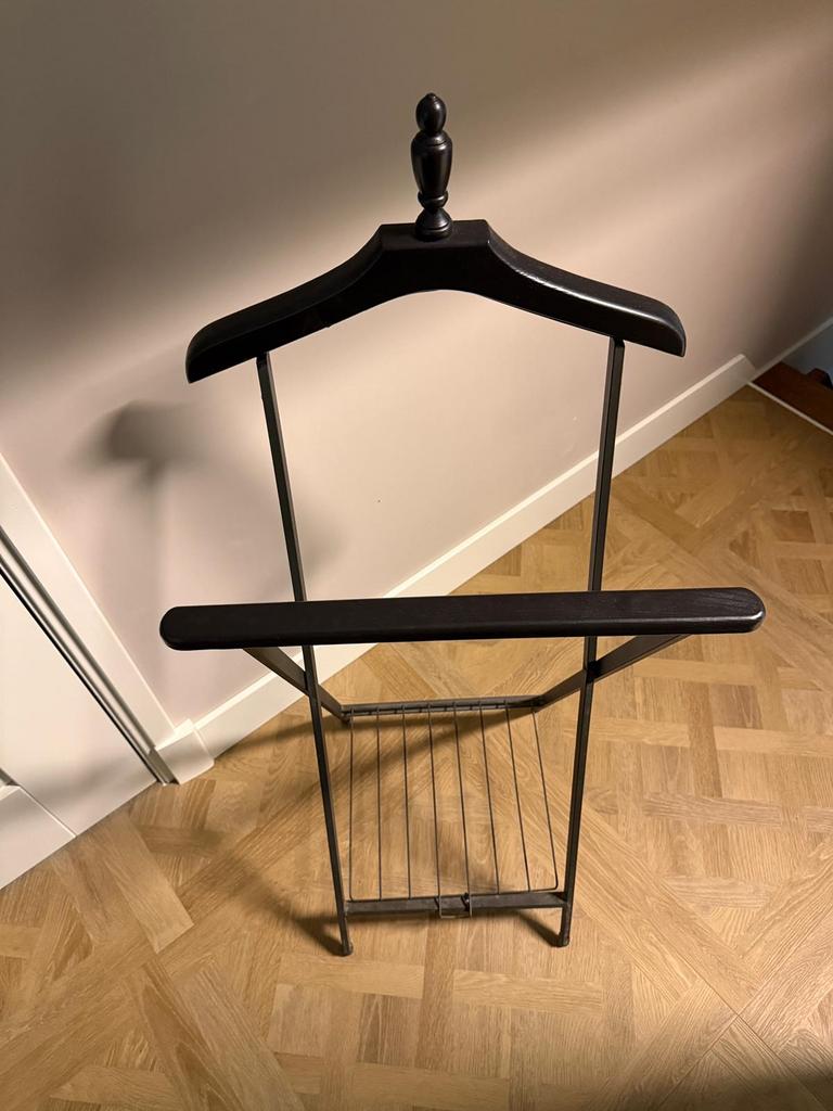 Nette dressboy - Handig voor kleding, Ophalen of Verzenden, Zo goed als nieuw