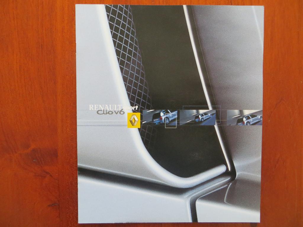 Renault Sport Clio V6 (nov. 2000), Boeken, Ophalen of Verzenden, Nieuw, Renault