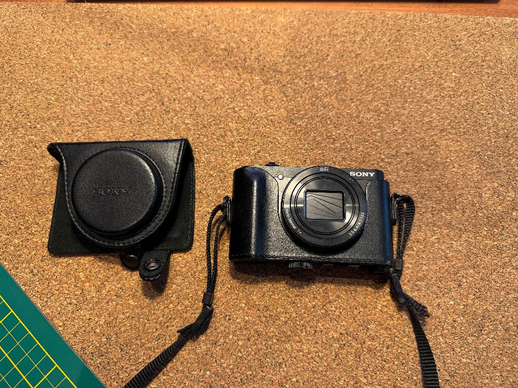 Sony DSC-HX90V – Compacte 30x Zoomcamera, 18 Megapixel, Gebruikt, Compact, Ophalen of Verzenden