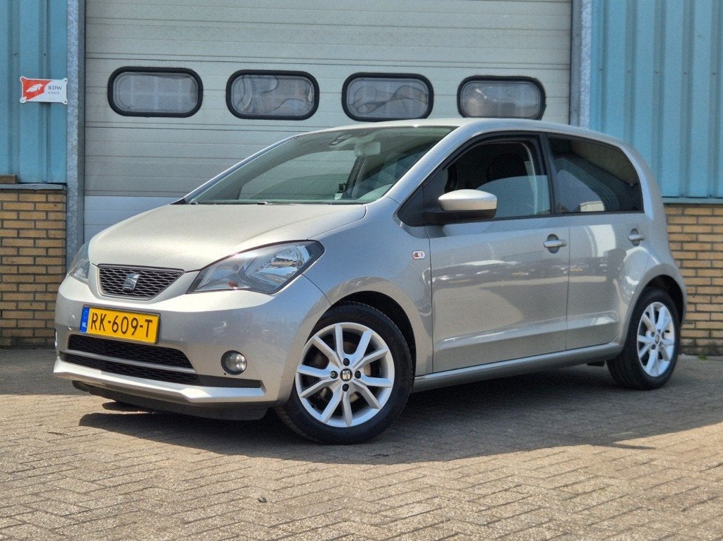 Seat MII 1.0 STYLE INTENSE, Auto's, Voorwielaandrijving, Gebruikt, Met garantie (alle), Mii