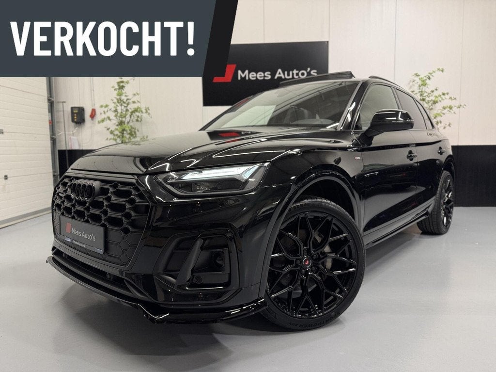 Audi Q5 50 TFSI e Quattro|S edition|Panorama|21"|CarPlay|, Automaat, Gebruikt, 4 cilinders, Leder en Stof