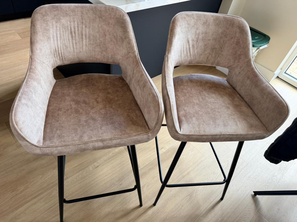 Barkrukken Set, Huis en Inrichting, Barkrukken, 2 krukken, Ophalen, Zo goed als nieuw, 60 tot 90 cm