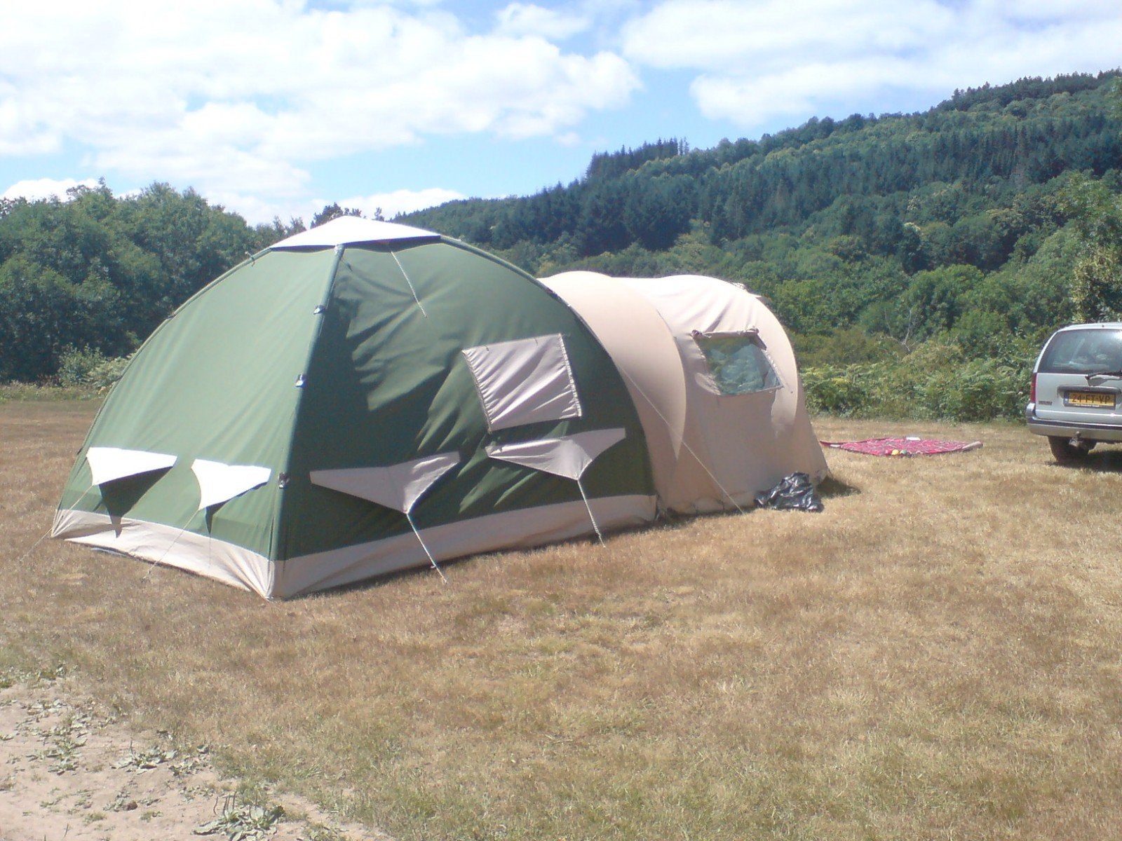 Opblaasbare Karstentent (350x350m) met voortenten, Caravans en Kamperen, Ophalen, Gebruikt, Tot en met 4