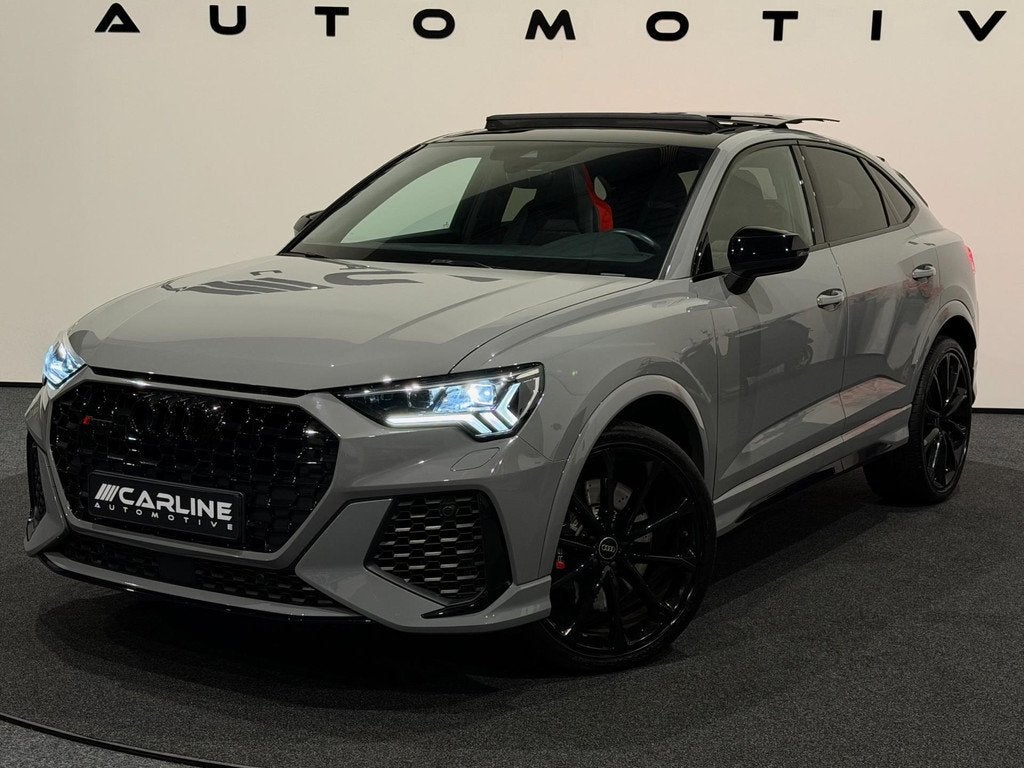 Audi RSQ3 2.5 TFSI Sportback QUATTRO AUT. PANORAMA KEYLESS V, Auto's, Gebruikt, 1675 kg, 10 km/l, Bedrijf