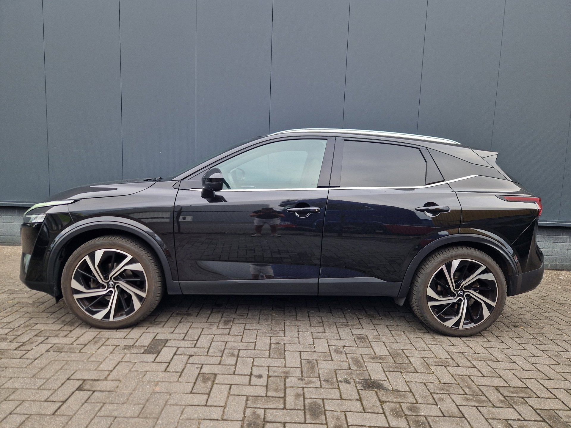 Nissan Qashqai 1.3 MHEV Xtronic Tekna Plus /Panoramadak /Tre, 12 maanden, Zwart, Leder, Automatische klimaatregeling