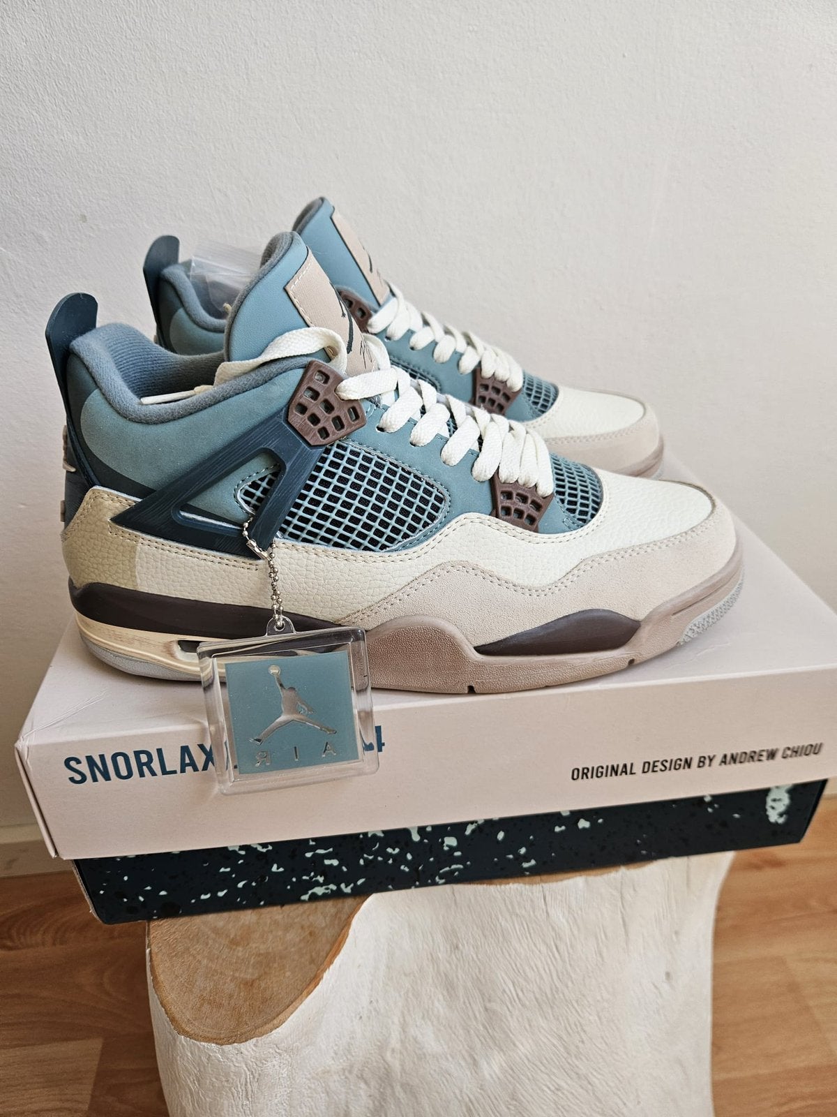 Air Jordan 4 Snorlax - maat 44, Kleding | Heren, Schoenen, Overige kleuren, Nieuw, Ophalen of Verzenden, Sneakers of Gympen