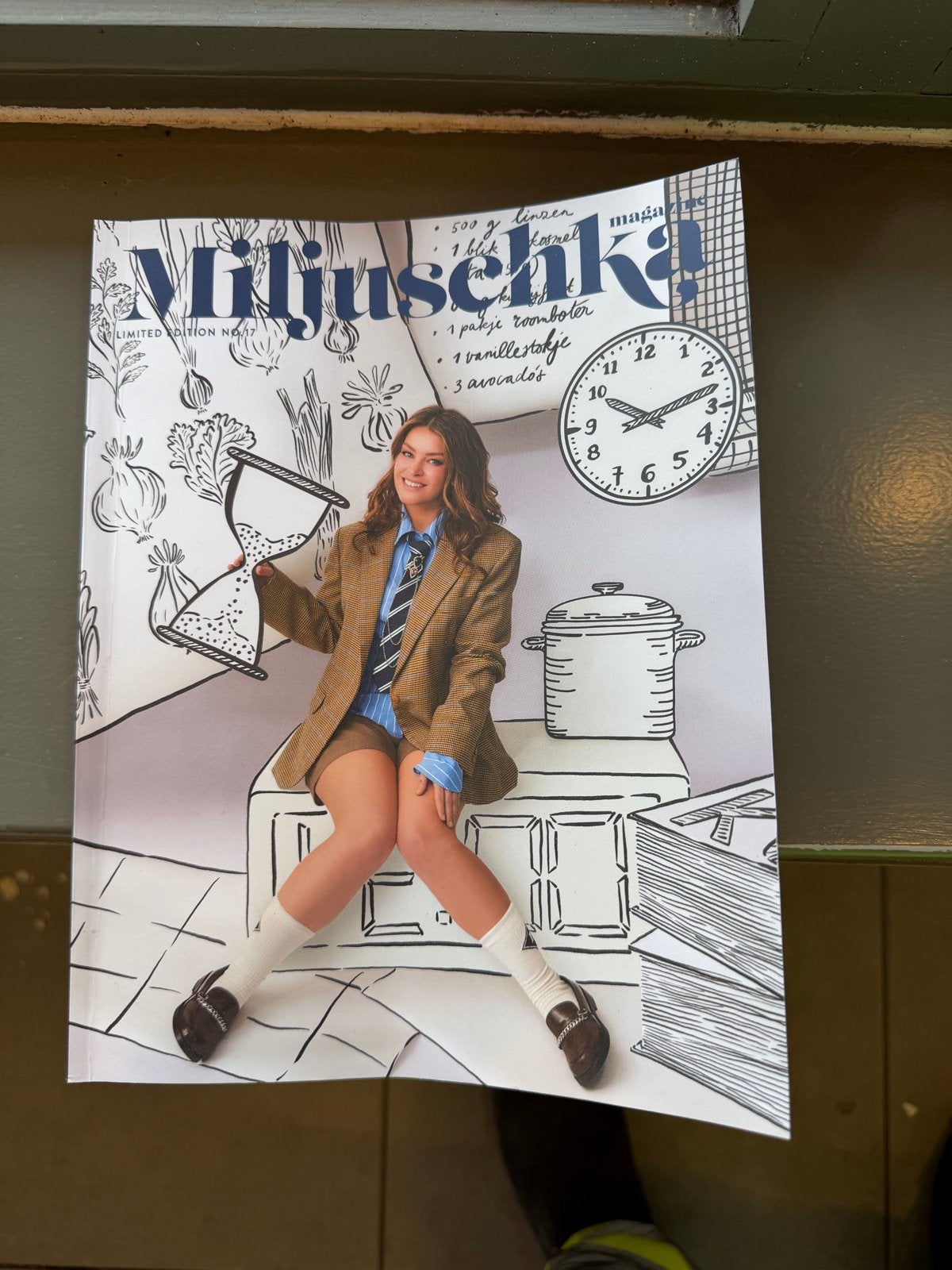 Miljuschka Magazine - Limited Edition No. 17, Boeken, Tijdschriften en Kranten, Ophalen, Zo goed als nieuw, Damesbladen