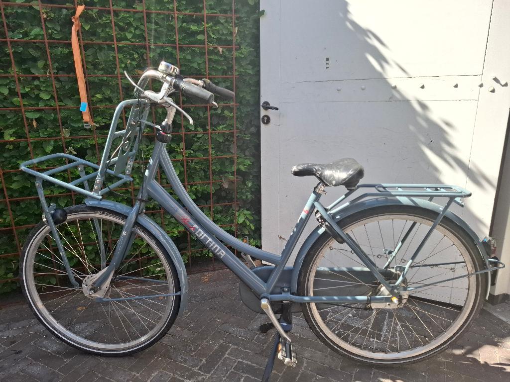 Damesfiets cortina 28 inch, Fietsen en Brommers, Fietsen | Dames | Damesfietsen, Gebruikt, Velgrem, Versnellingen, 50 tot 53 cm