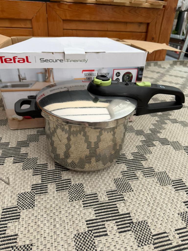 Tefal Snelkookpan, Ophalen of Verzenden, Zo goed als nieuw, Overige materialen, Koekenpan of Braadpan