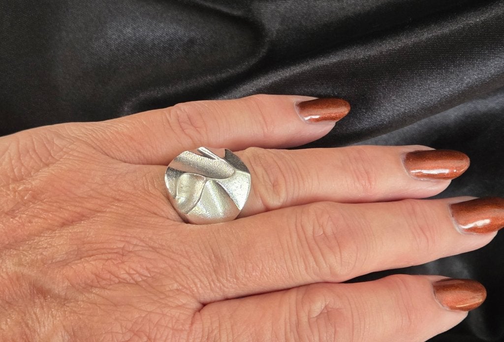 Zilveren design ring van Lapponia. 2026/681