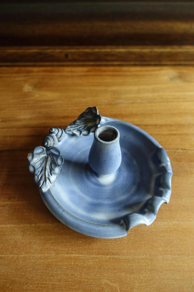 hemels blauwe kandelaar van keramiek, Overige materialen, Blauw, Ophalen of Verzenden, Zo goed als nieuw