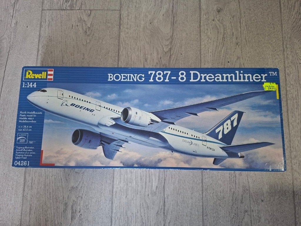 Revell 787 dreamliner 1:144, 1:72 tot 1:144, Revell, Nieuw, Ophalen of Verzenden
