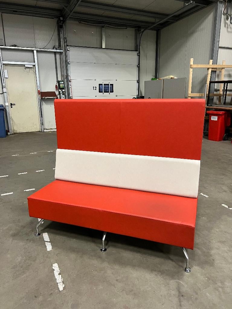 Orangebox Dubbele Treinbank / wachtkamerbank / eetbank, 2 st, Gebruikt, Minder dan 75 cm, 150 tot 200 cm, Leer