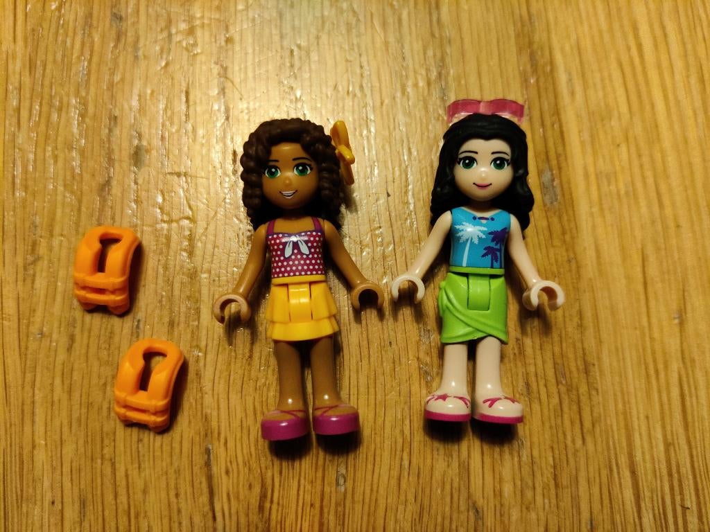 Lego Friends minifigs Andrea en Emma, Ophalen of Verzenden, Zo goed als nieuw, Losse stenen, Lego