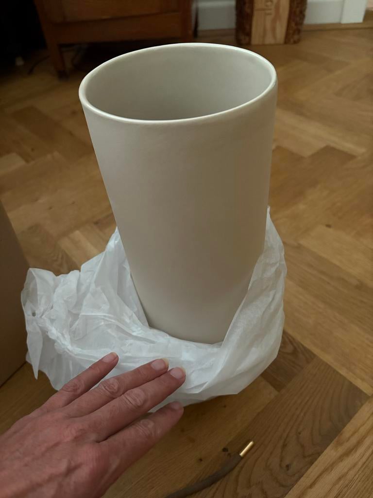 Bolia vaas, Huis en Inrichting, Overige kleuren, Nieuw, Ophalen of Verzenden, Glas