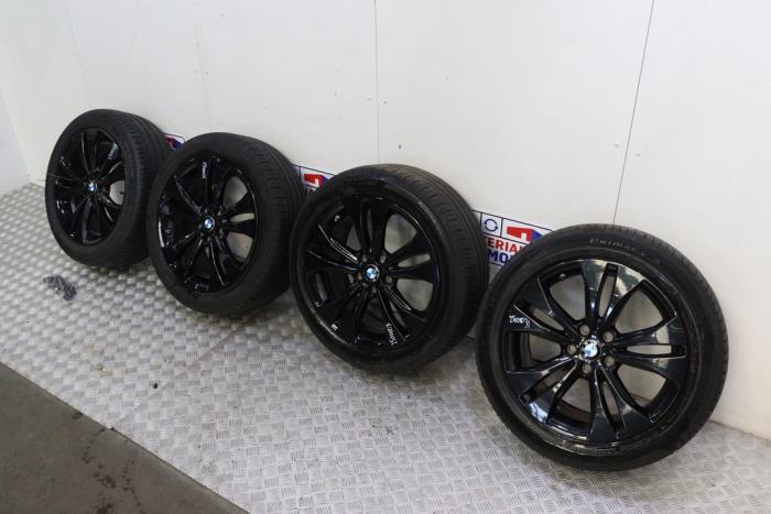 Velgen set + banden van een BMW X1 (X1 15-), Auto-onderdelen, Banden en Velgen, 12 maanden garantie, Gebruikt, -, -
