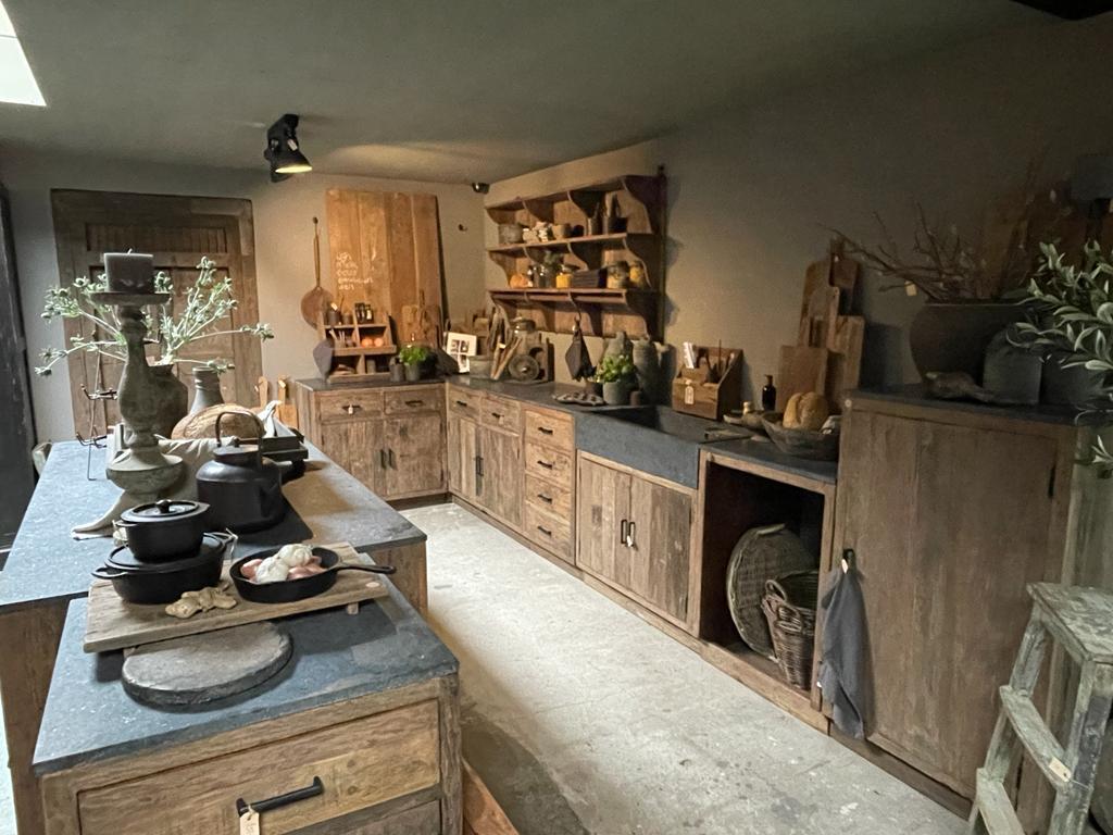 landelijk kast buiten keuken tafel lampen decoratie antiek, Ophalen of Verzenden, Nieuw