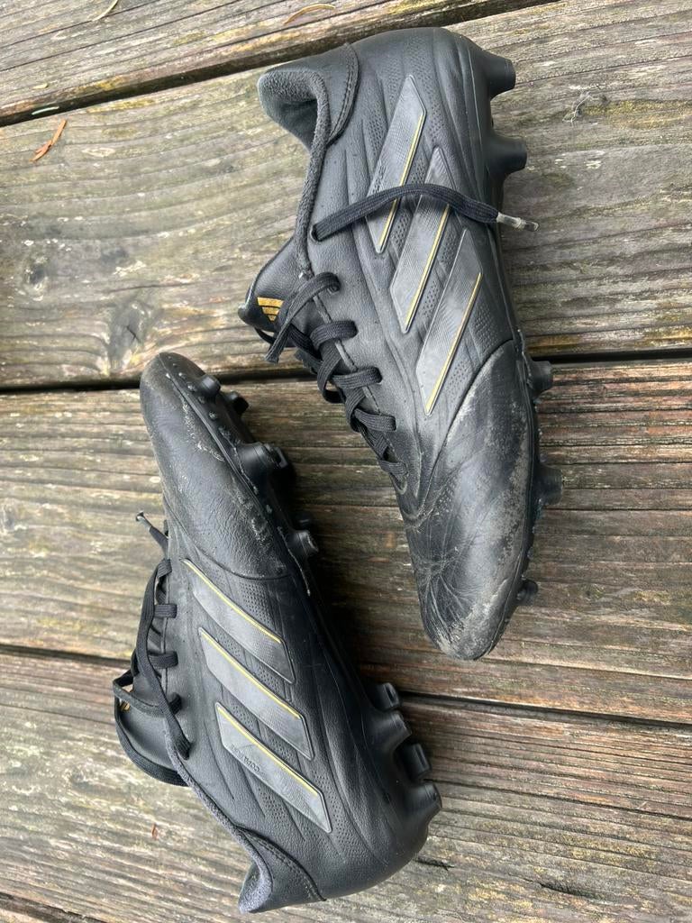 Adidas Copa Pure 2 voetbalschoenen, Maat XS of kleiner, Ophalen, Gebruikt, Schoenen