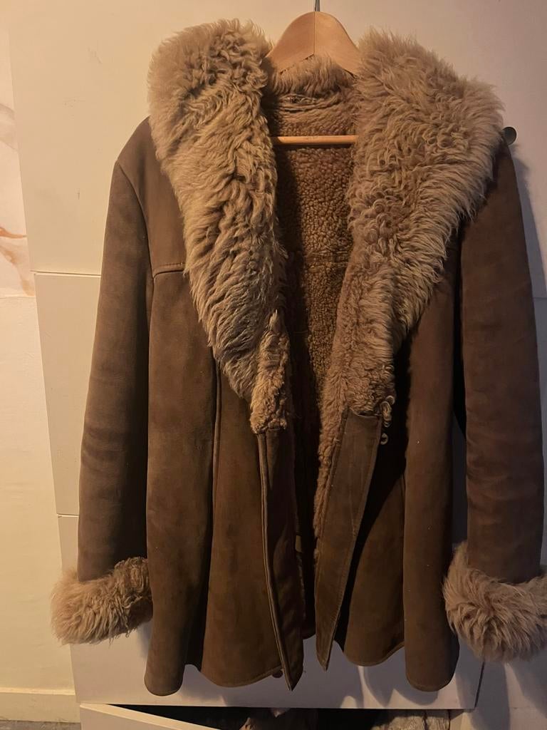 Een heerlijke warme lammy jas zonder riem, Ophalen of Verzenden, Gedragen, Maat 38/40 (M), Bruin
