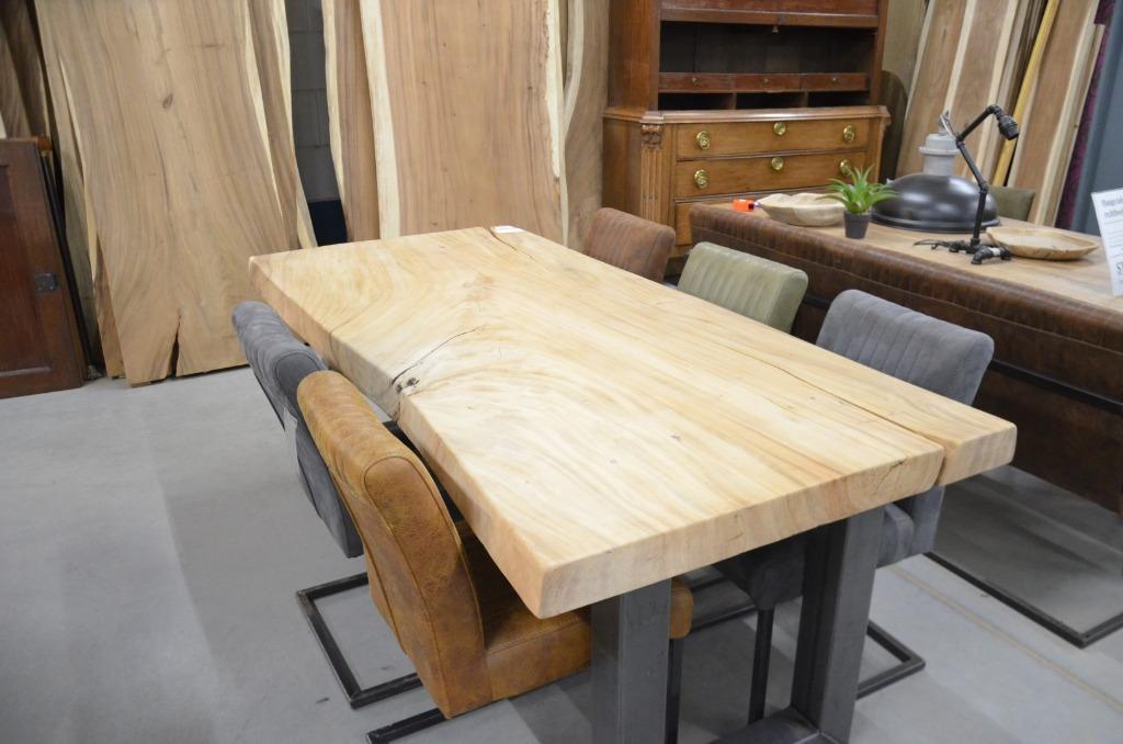 Suar Boomstamtafel 220 cm, Huis en Inrichting, Tafels | Eettafels, Overige houtsoorten, Rechthoekig, Nieuw, 200 cm of meer