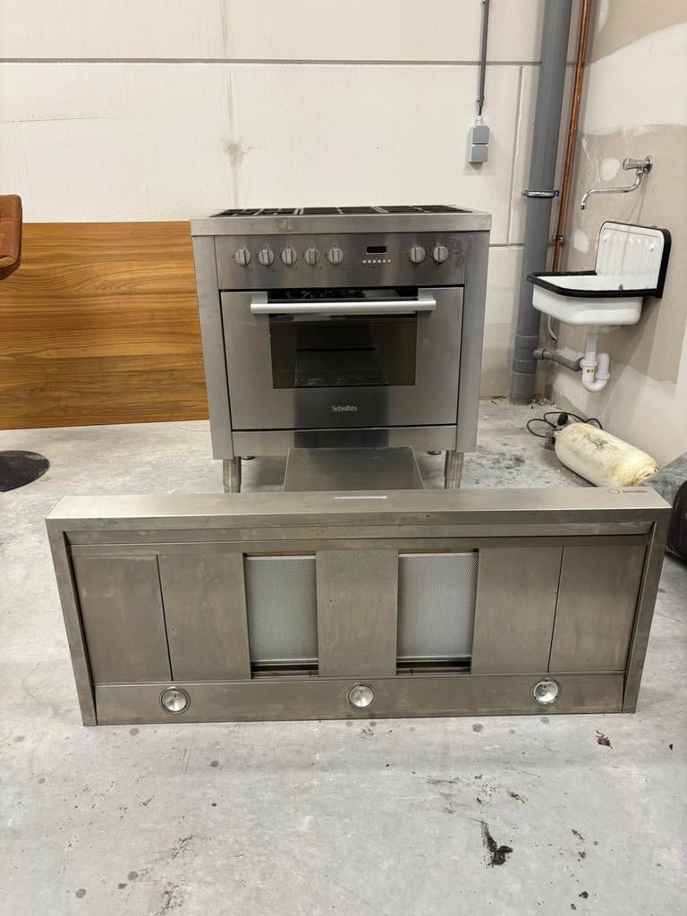 Scholtes professioneel gasfornuis RVS met oven + afzuigkap, Ophalen, 60 cm of meer, Zo goed als nieuw, Oven met grill