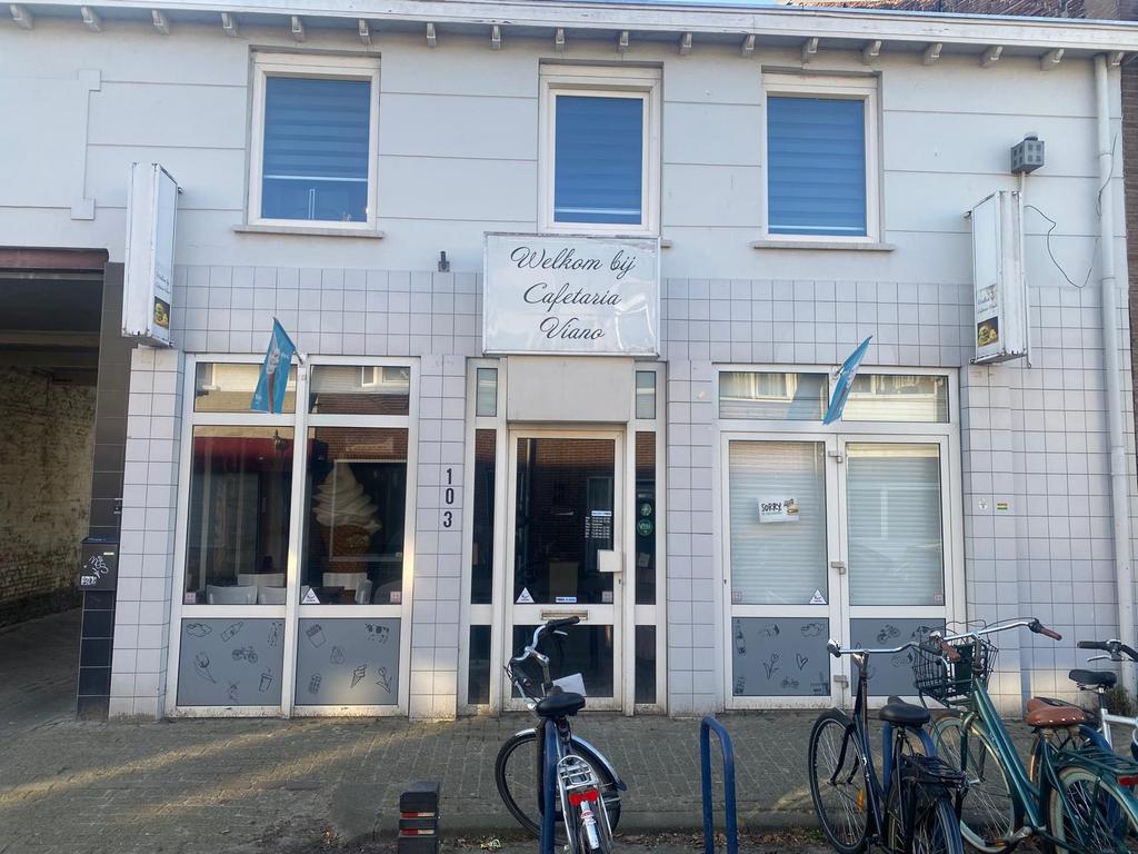 Shoarma / cafetaria / pizza / snackbar / horeca Tilburg, Ophalen